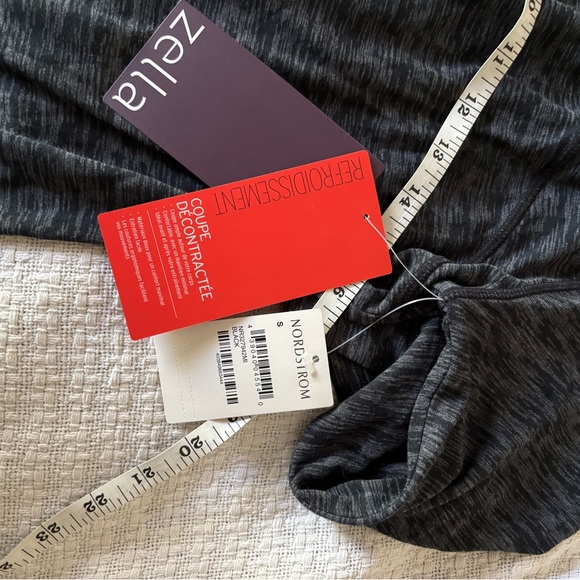 Zella Women's workout heathered Black Top - Picture 6 of 7